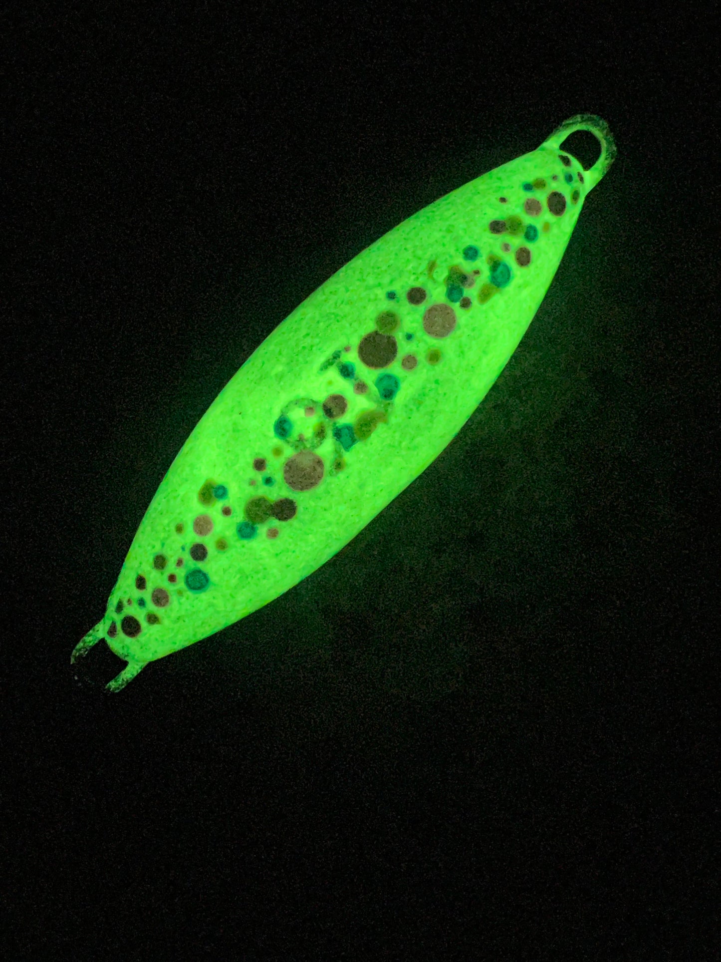 Super Glow Bluefin Bomb Jig lure 16oz (450g) rainbow bread