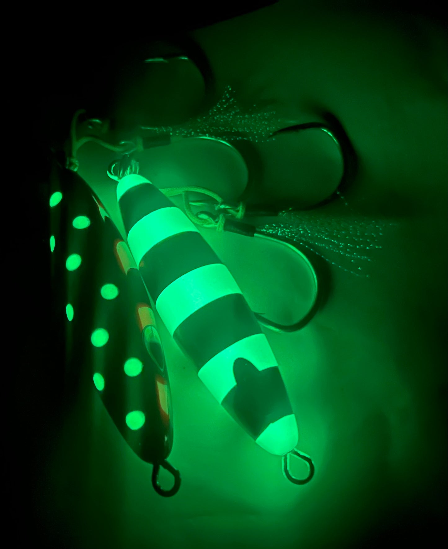 Super Glow Bluefin Bomb Jig lure